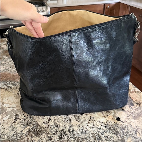 AND Handbags - Made in Italy - Italian Leather Travel Shoulder Bag Bkack